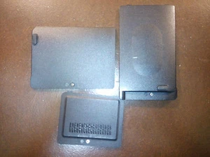 Toshiba Satellite A300 CONJUNTO DE TAPAS TRASERAS - Foto 1 di 1