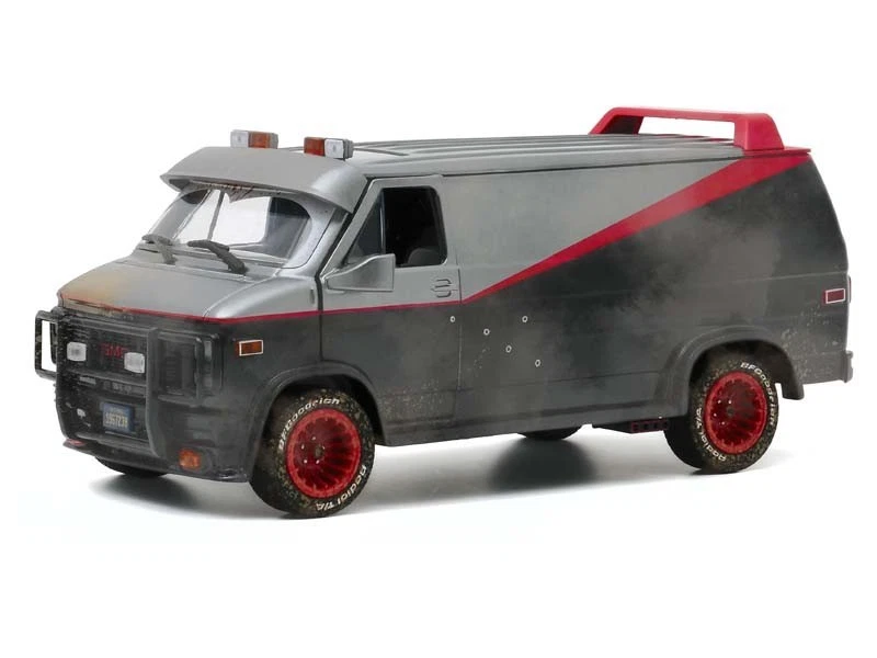 Greenlight Hollywood Green Machine Chase The A-team 1983 GMC Vandura Van 1 24