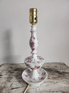 VTG Reliance Porcelain Tiered Table Lamp Pink Floral Pattern Cottage Tested  - Bild 1 von 8