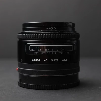 Lente Sigma SW II 24 mm f/2,8 para Minolta Foto 1 de 3