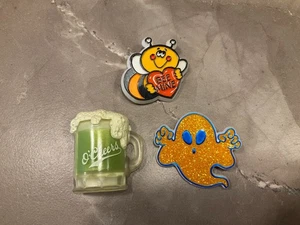 Vintage Halloween Valentines St. Patrick's day Hallmark Pin Lot Ghost Bee Beer - Picture 1 of 8
