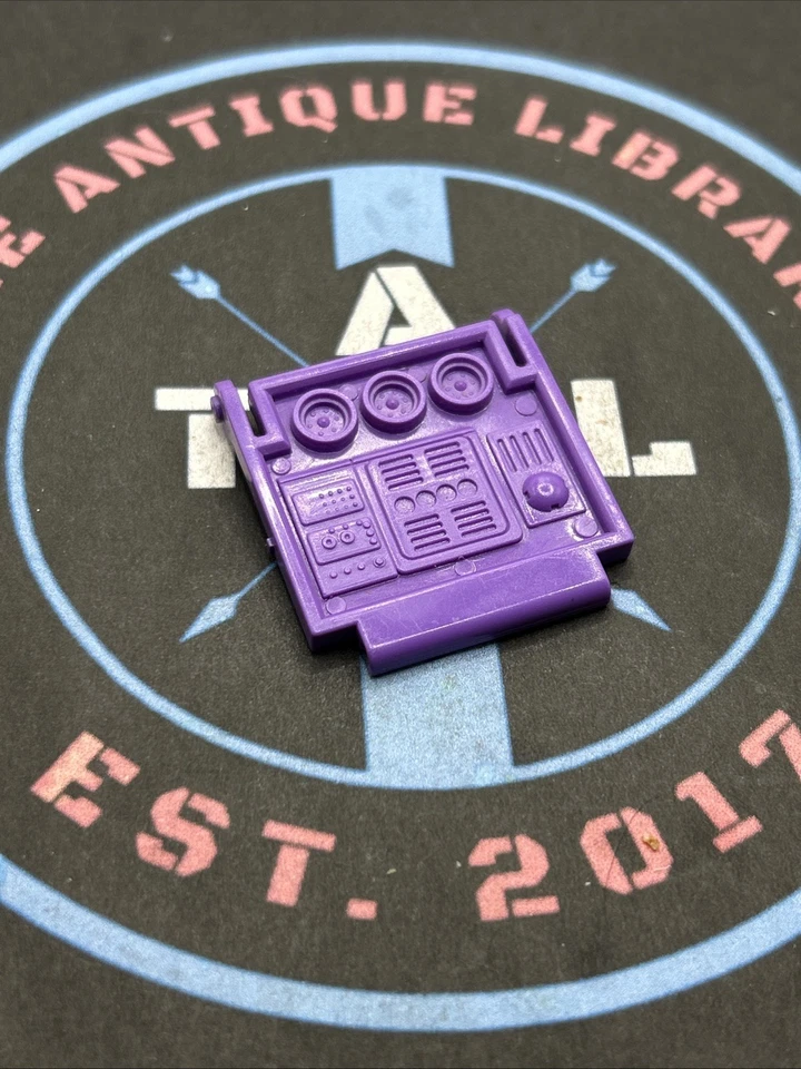 Transformers G1. 1989 Micromaster Skyhopper. Inner Ramp - Image 1 of 1