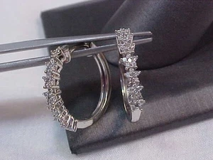 ESTATE NATURAL 70 DIAMOND HOOP HUGGIE SNAP EARRINGS 10K WHITE GOLD - Picture 1 of 9
