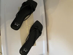 Marc Fisher Black Leather Monty Flat Sandals With Box Size 9.5M - Picture 1 of 10