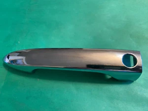 2013-17 HONDA ACCORD FRONT RIGHT DOOR HANDLE CHROME OEM - Picture 1 of 4