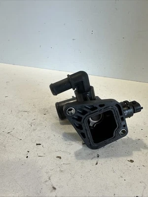 Fiat 500l Thermostat Housing 55233327 Genuine 1.3 M jet 2013 Year - image 1 of 3