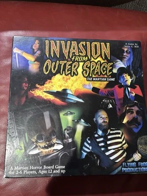 Invasion From Outer Space: The Martian Game - Flying Frog Productions - NOVO - Imagem 1 de 4