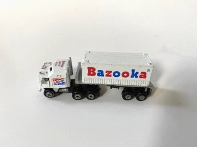 Galoob Micro Machines Shake & Sniff Bazooka Gum Semi Truck & Trailer 1989 - RARE - Image 1 of 4