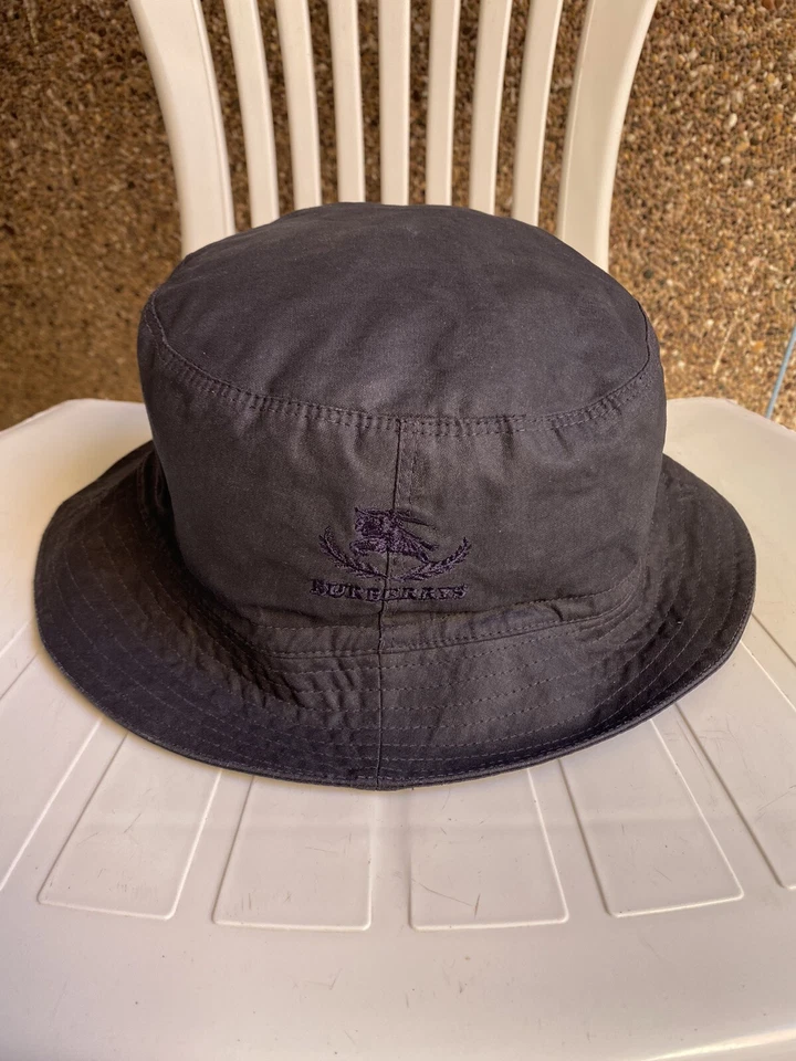 Burberry Vintage Blue Nova Check Reversible Bucket Hat Size Medium Authentic - Image 1 of 4