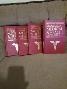 STANDARD MEDICAL & Health Encyclopedia by Richard Wagman, M.D., 4 volumes  - Picture 1 of 3