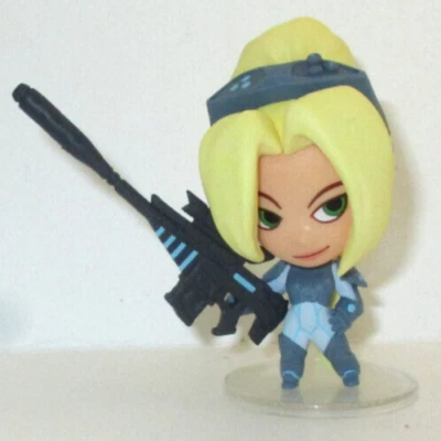 Linda pero mortal minifigura StarCraft NOVA con soporte serie 2 bolsa ciega Blizzard A Foto 1 de 4