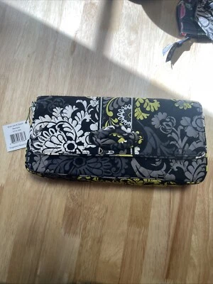 Vera Bradley KNOT JUST A CLUTCH  Handbag Black BAROQUE Retired NWT Purse - Image 1 of 4