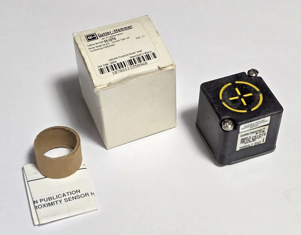 Cutler Hammer E51DT5 Inductive Proximity Head Sensor - New - Image 1 of 4