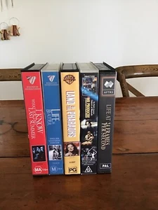 A Set Of Five VHS Movie Tapes Rated From G To Ma15+ - Bild 1 von 11
