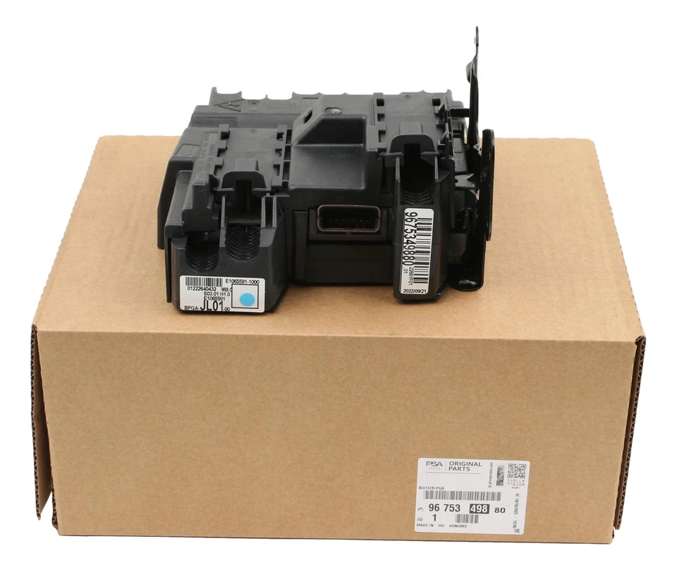 Original Fuse Module Peugeot 308 3008 9675349880 - Photo 1/4