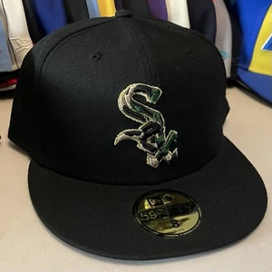 Talla 8 - Chicago White Sox Negro Camuflaje New Era 59Fifty Sombrero Ajustado - Imagen 1 de 13