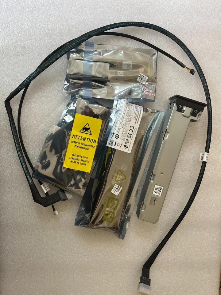 Dell T560 N1 BOSS PCIE 2X M.2 Slots Card w/Cable - Image 1 of 1