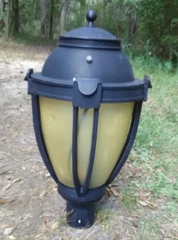 Vintage Single Street Light Pole Lamp Municipal Street Light Antique LED Cover