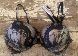 Victorias Secret Bra Size 34B Black Underwire Push-Up Adjustable Straps Lace - Picture 1 of 5