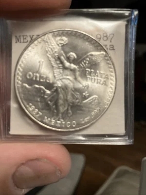 1987  Mexico Libertad Onza 1 oz .999 Silver BU- KEY DATE - Image 1 of 4