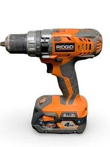 Taladro atornillador inalámbrico Ridgid R8611504 18V con batería de 4,0 Ah - Usado - Imagen 1 de 3