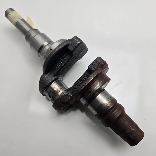 Troy Built XP 13WX79KT011 Kohler Courage 5V620-3215 Crankshaft 20-014-47-5 - Image 1 of 4