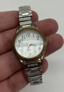 Vintage Silver Toned Stretch Band Analog Watch - Used / NOT WORKING - Picture 1 of 5