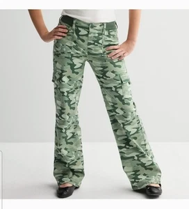 Limited Too Girls Army Camo print Cargo pants NEW w Tags. Various Sizes - Picture 1 of 8