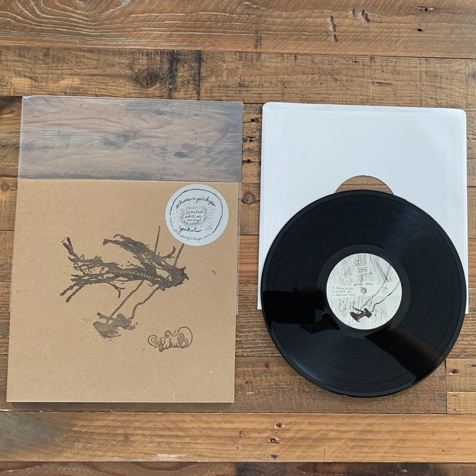 SILVERSUN PICKUPS PIKUL LIMITED EDITION NUMBERED 10" VINYL (Carnavas, Lazy Eye) - Image 1 of 4