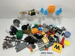 Vintage Action Figure Weapons And Accessories or Parts - BUNDLE - M - Picture 1 of 8