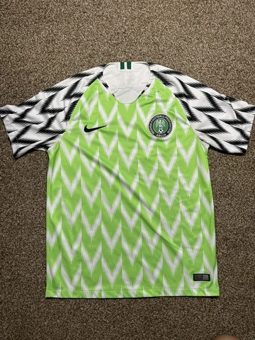 Nike NIGERIA 2018 2019 HOME FOOTBALL SHIRT SOCCER JERSEY 893886-100 sz M MEN Cover