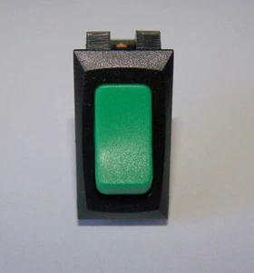 1 pc SPDT 20A Rocker Switch, Panel Mount, by CHERRY, P/N CRE23F2BBGNW - Picture 1 of 2