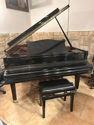 Pianoforte mezza coda Kawai N500 - Immagine 1 di 4