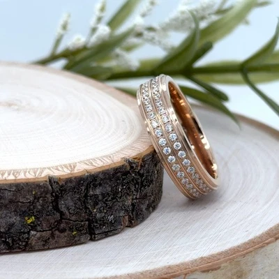 Anillo de propuesta de titanio de oro rosa de 6 mm con incrustación de circonita cúbica banda de eternidad para mujeres para Navidad Foto 1 de 4