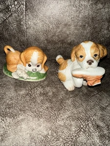 Vintage Beagle Basset Dogs With Shoe & Mouse Figurines Lot Of 2 - Picture 1 of 5