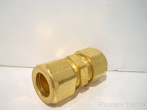 New Parker Brass 5/8" x 5/8" Tube CPI Single Ferrule Union, 10-10 HBZ-B - Picture 1 of 6