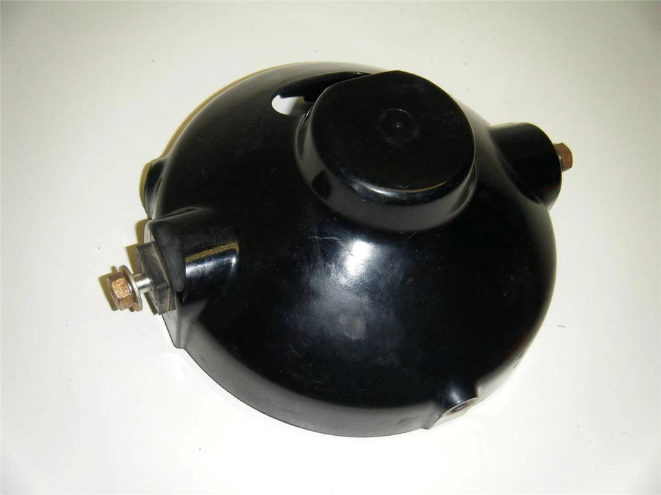 82 83 84 85 KAWASAKI KLT250 KLT 250 P1 PRADERA FARO CUBIERTA CARCASA CARROCERÍA CUBO Foto 1 de 1