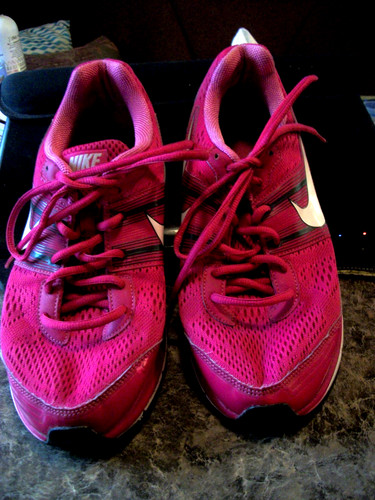 Scarpe da ginnastica Nike Cushion grigio fucsia rosa imbottite stringate taglia 10