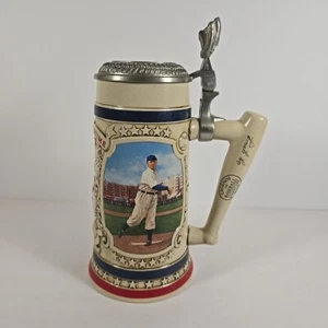 Bradford Museum Legends of Baseball Cy Young: The Perfect Game Lidded Stein 4370 - Bild 1 von 12