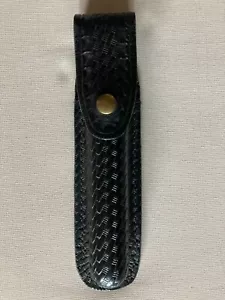 Gould & Goodrich B672 4W Basketweave Flashlight Case - Picture 1 of 3