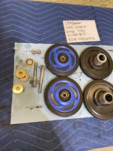 1999 Polaris Rmk 700 Rear Skid Bogeys Idler Wheels 134 - Foto 1 di 10