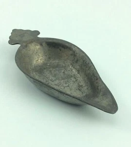 Antikes Zinn-Pap-Boot oder ungültiger Futterautomat SCHÜSSEL VON DENT, CA1800 - Bild 1 von 5
