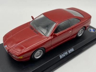 BMW 850i DelPrado Universal hobbies collection 1:43 modellauto metallauto - Bild 1 von 4
