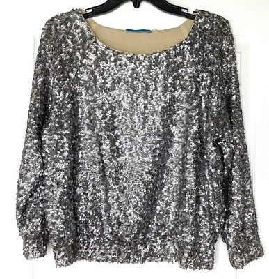 Blusa Blusa Top ALICE + OLIVIA Plateada Lentejuelas Adornada Glamour Calada S 4/6 Foto 1 de 4