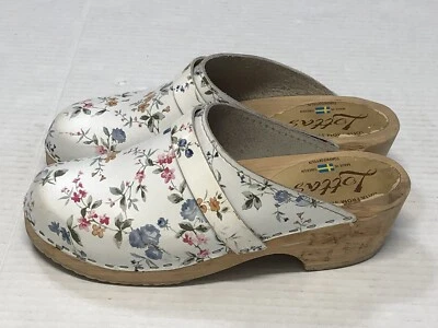 Zuecos suecos Lottas para mujer talla 37 6-6,5 Stockholm de cuero estampado floral blanco Foto 1 de 4