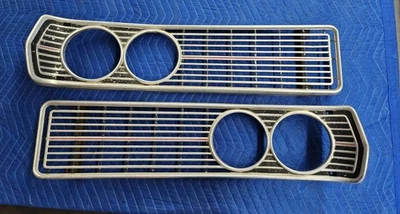 1968 Ford Galaxie 500 Grille 2pcs LH & RH - Image 1 of 4