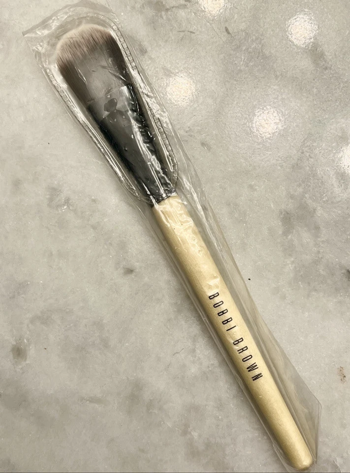 CEPILLO BASE BOBBI BROWN Foto 1 de 1