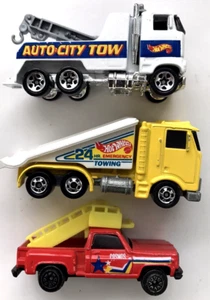 3 Hot Wheels Wreckin' Rig & Auto City Tow + Yatming Chevy Stepside Pickup Truck - Picture 1 of 9