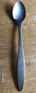 "Cuchara de alimentación infantil vintage 1986 de acero inoxidable Japón Sanitoy 5,5""" - Imagen 1 de 6