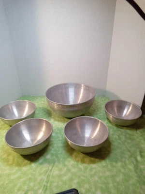 Aluminum  Salad Bowl With 4 Aluminum Serving Bowls - Image 1 of 4